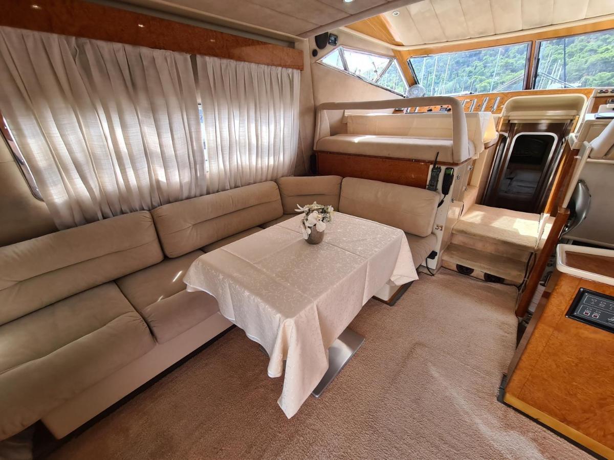 Hotel Luxury Yacht - Lex Of The Seas Spalato Esterno foto